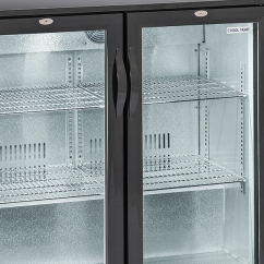 Réfrigérateur bar avec 3 portes battantes en verre, 320 litres, +1°/+10°c -  Virtus group - Arrières de Bar - référence 9976C - Stock-Direct CHR
